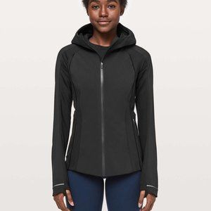 New Lululemon Cross Chill Jacket in black